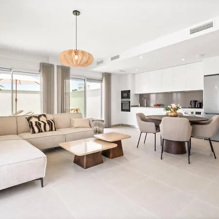 Apartmán Penthouse With Sea And Mountain View - Pool And Terrace Estepona